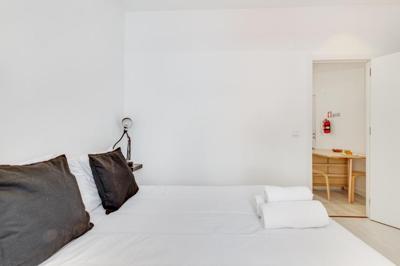 Alcantara Charm 3Br Apartments Lisbon Exterior photo